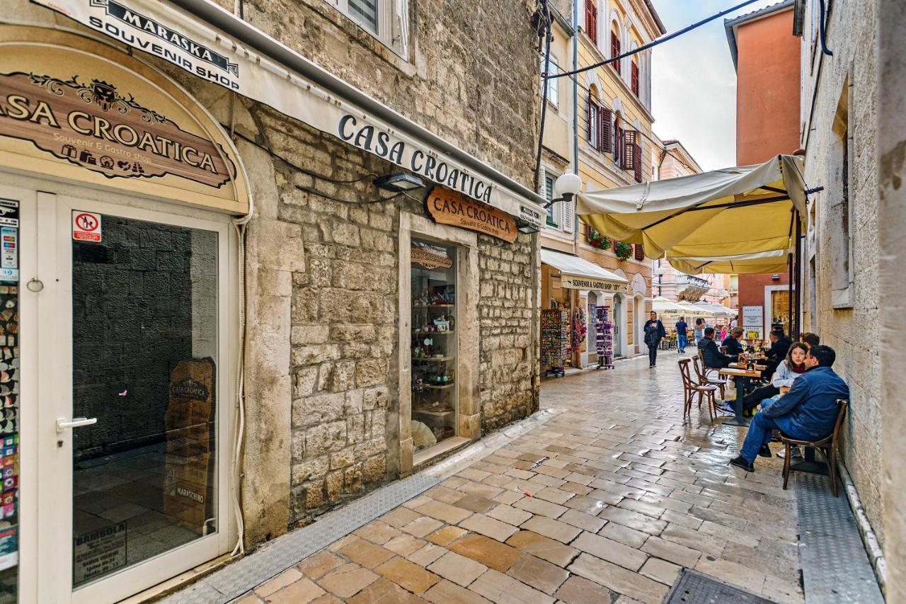 Lupino'S Gallery Apartment - Old Town Zadar Eksteriør bilde